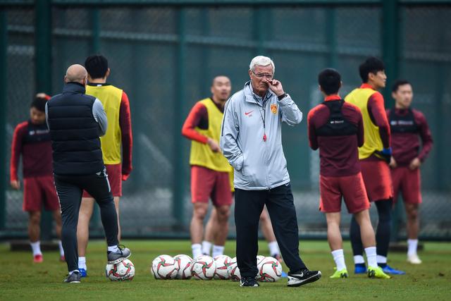 这赛季就这样了？曼联15轮过后仅仅排名第13位